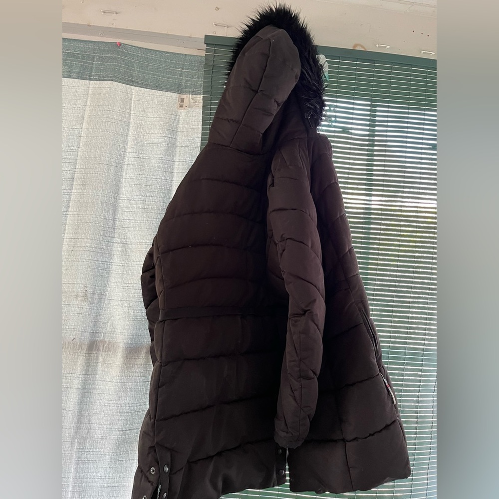 Only worn a hand full of times super cute and nice for winter